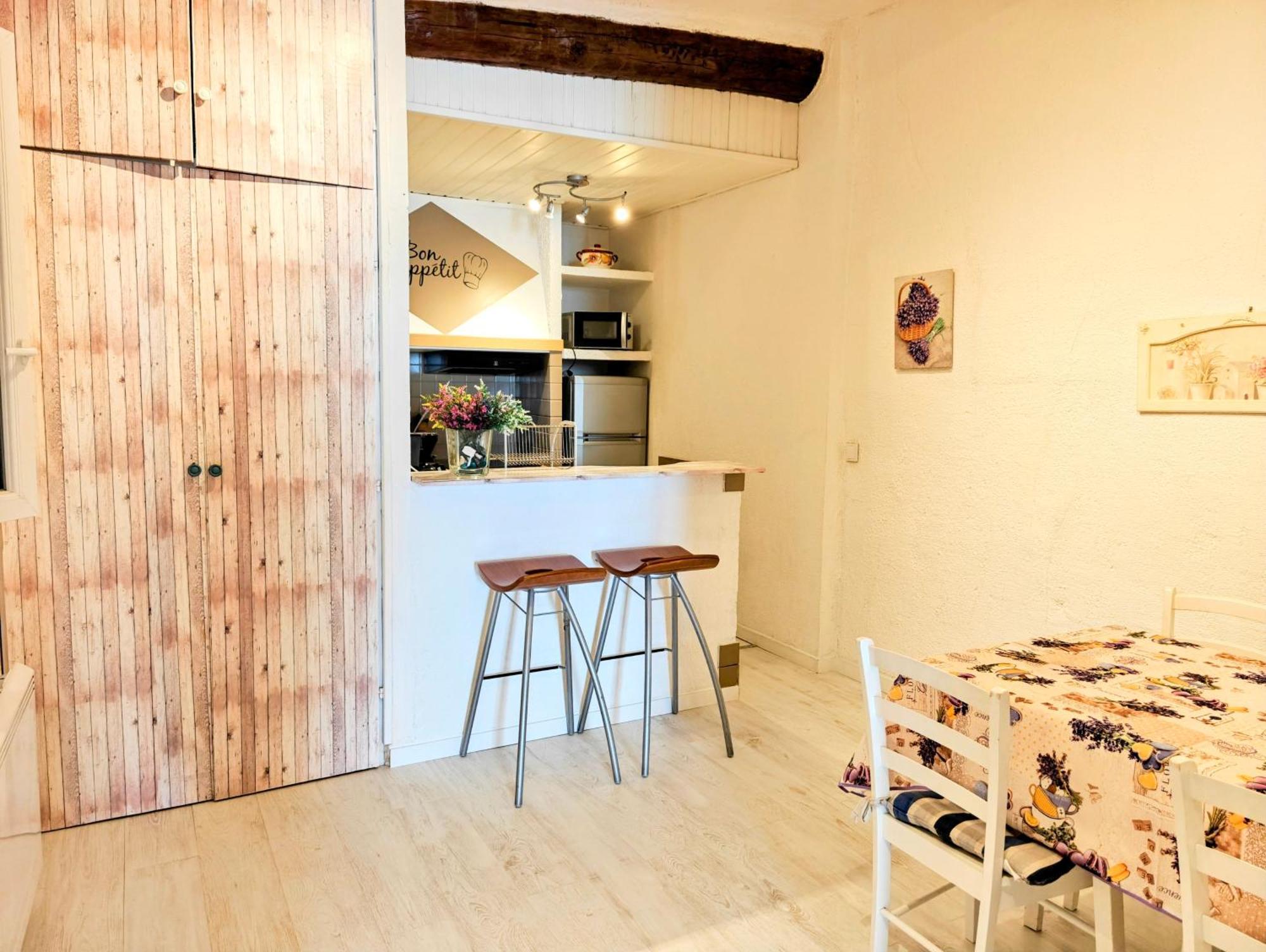 St Joseph - Great Holiday Flat - Old Town For 4 Nicea Zewnętrze zdjęcie